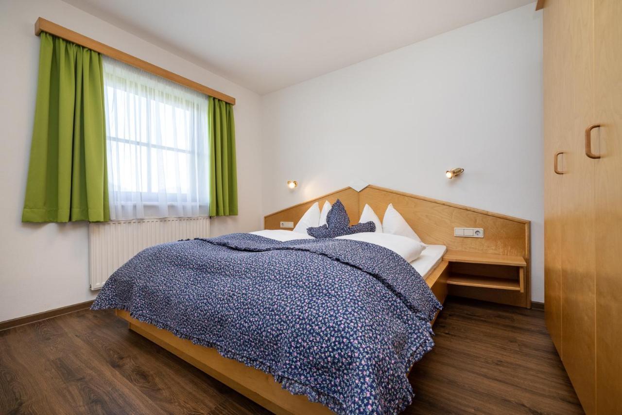 Michis Aparthotel Flachau Exterior photo