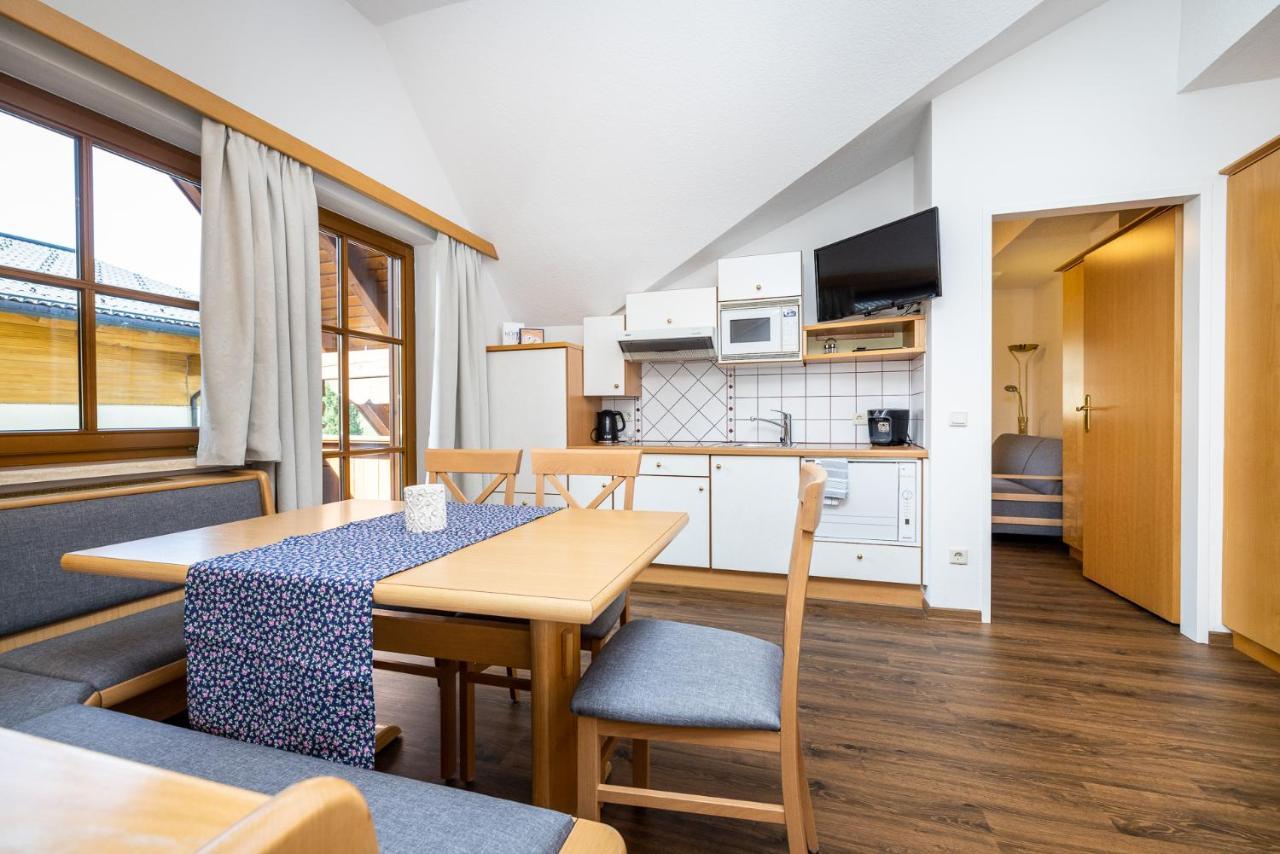 Michis Aparthotel Flachau Exterior photo